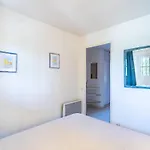 アパート Apartment Les Marines De Gassin-1 By Interhome