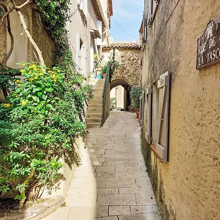 Les Marines-1 By Interhome Apartman